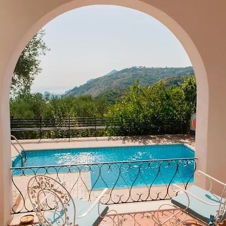 Villa I Campanacci Massa Lubrense